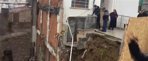 Kocaeli'de toprak kayması: Bir ev zarar gördü - Son Dakika Haberleri